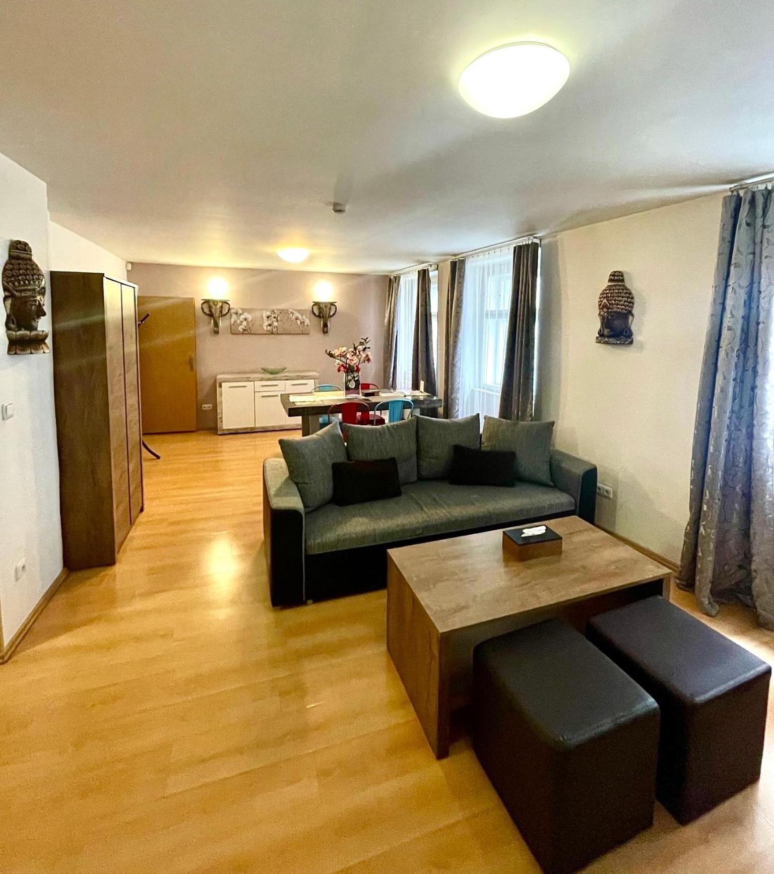 U Zeleneho Jalovce * Prague
