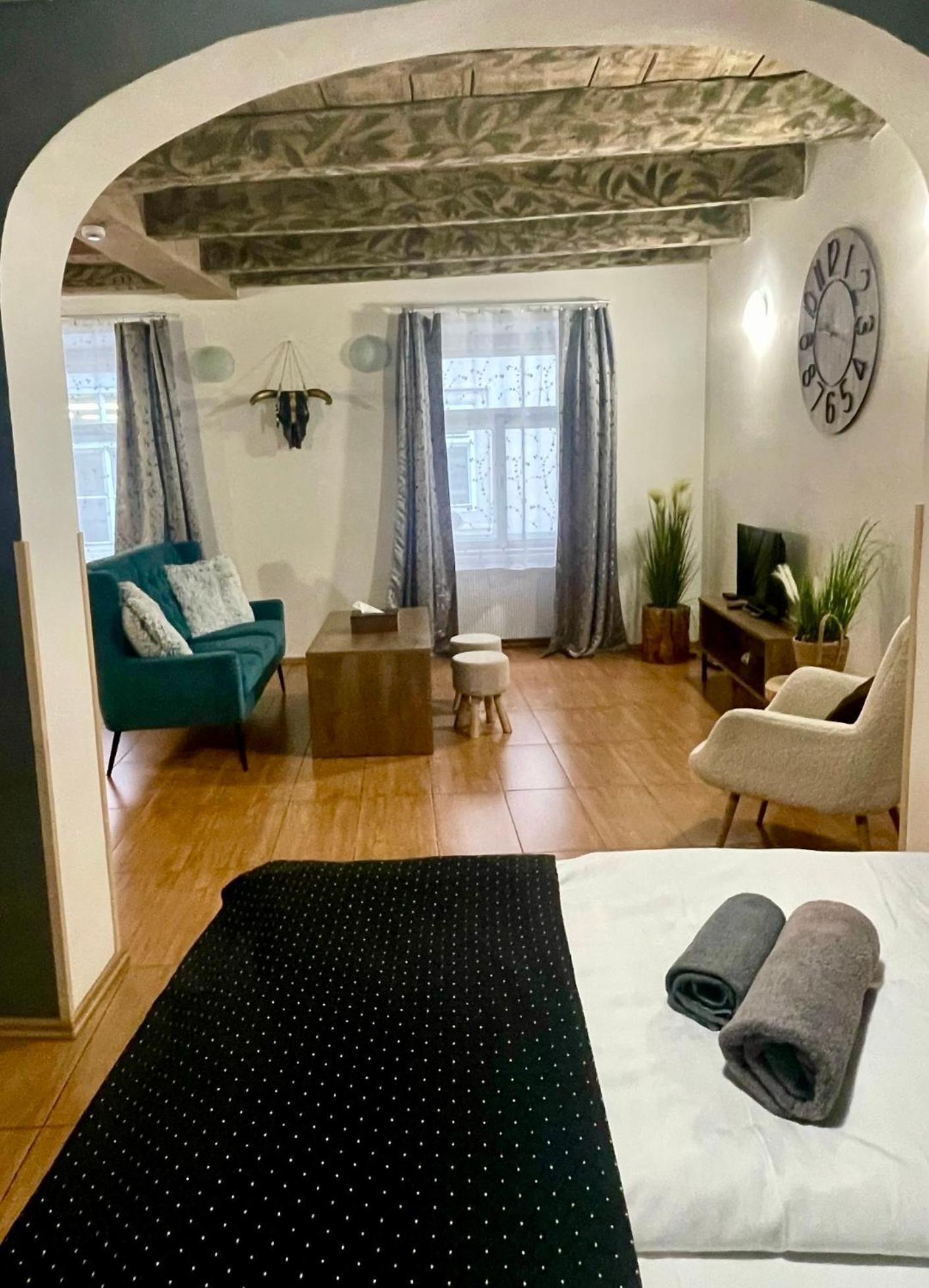 U Zeleneho Jalovce Appartement Praag